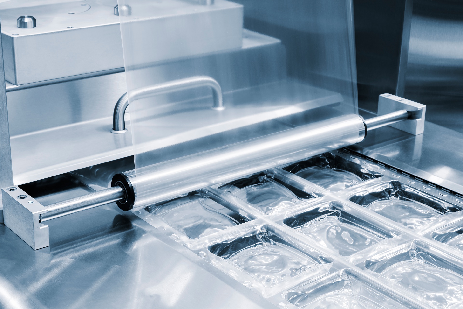 Industrielle Verpackungsanlage mit Folie | Schlauchbeutelmaschine

